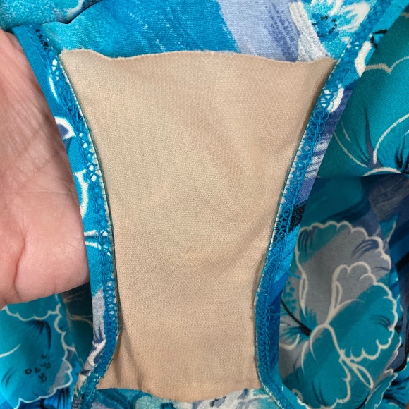 Blue Floral One Piece Bathing Suit w Keyhole Back - Picture 10 of 12